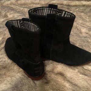 Toms Booties